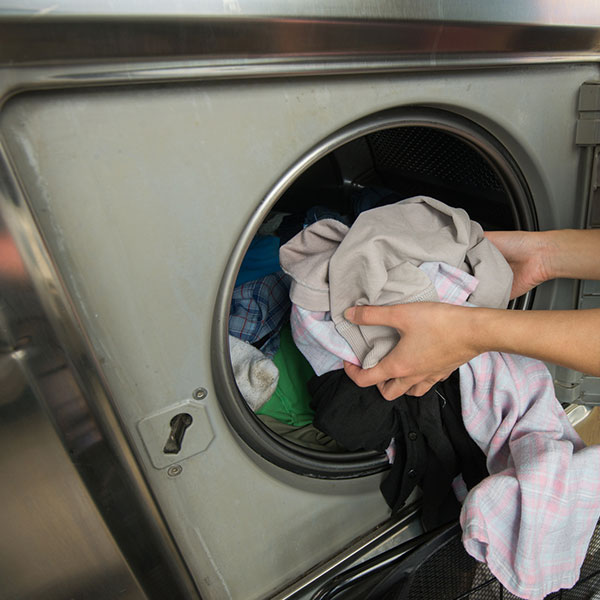 Profesjonalne pranie odzieży roboczej